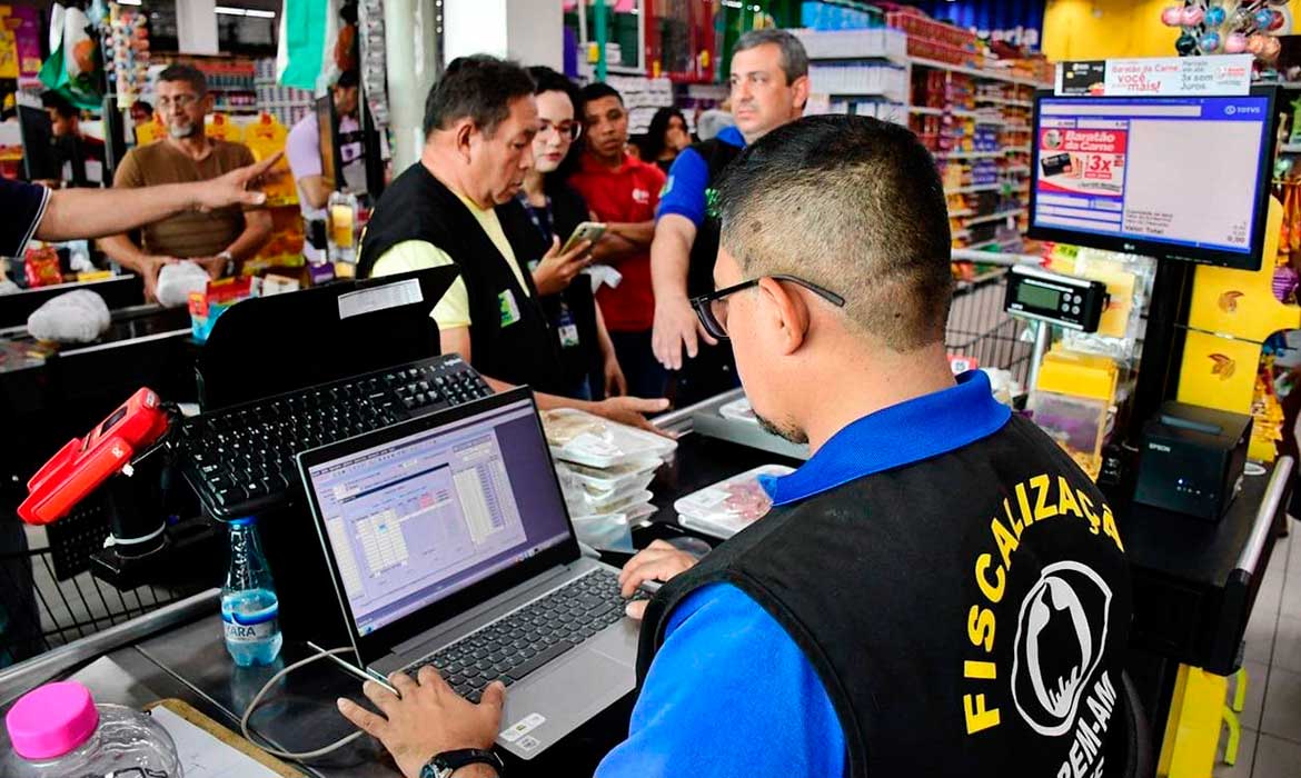 Ipem-AM flagra irregularidades na pesagem de produtos