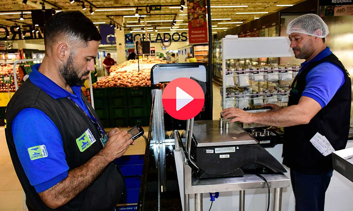 Ipem-AM participa de ação no comércio