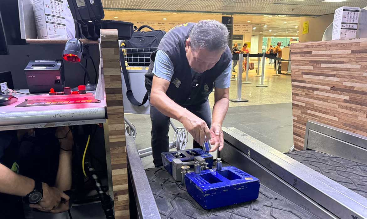 Ipem-AM reprova e interdita balanças no Aeroporto Internacional