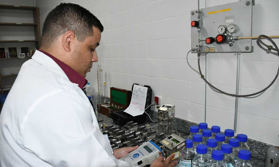 Operação trânsito: Ipem-AM