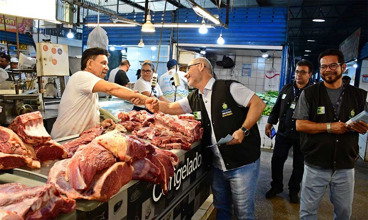 Operação Feiras Livres: Ipem faz orientação