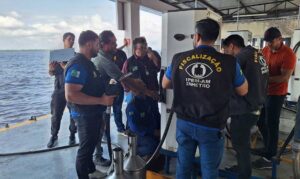 Operação Abastecimento Seguro: Postos flutuantes